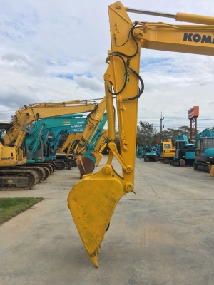 KOMATSU รุ่น: PC60-7