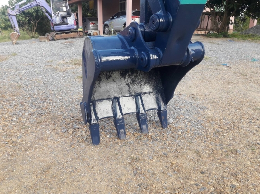 ขายรถแบคโฮ KUBOTA K-035 เครื่อง V1505  แทรคยาง มีไปท์ปิ้ง คอนโทลสั้น ปั๊มนิ้ว รถนอกนำเข้า  ติดต่อ 098-7962549