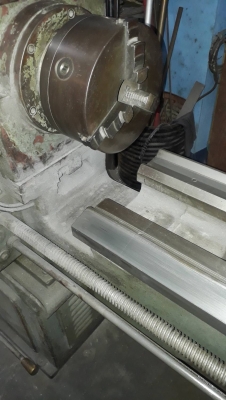 ขายเครื่องกลึง5.5ฟุตใต้หวัน2เพลาพร้อมใช้ราคาเบาๆครับ ขายเครื่องกลึง5.5ฟุตใต้หวัน2เพลาพร้อมใช้ราคาเบาๆครับ