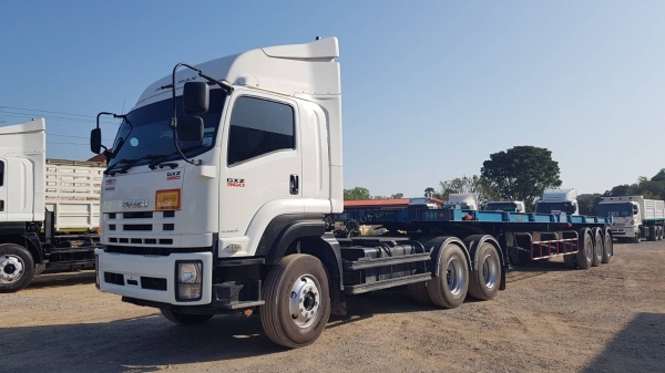 ขาย หัวลาก ISUZU 360 แรงม้า ปี 56 พร้อมหางพ่วงพื้นเรียบ 3 เพลา ปี 58 สภาพสวยพร้อมใช้งาน พร้อมแยกขายห
