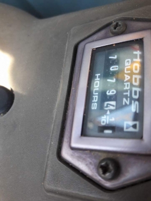 มาใหม่จ้า..HITACHI EX40-2  เก่านอกแท้  สภาพสวยเดิมๆๆ เครื่องปั๊มดี พร้อมใช้  โทร 089-3818694  ดวงนภา