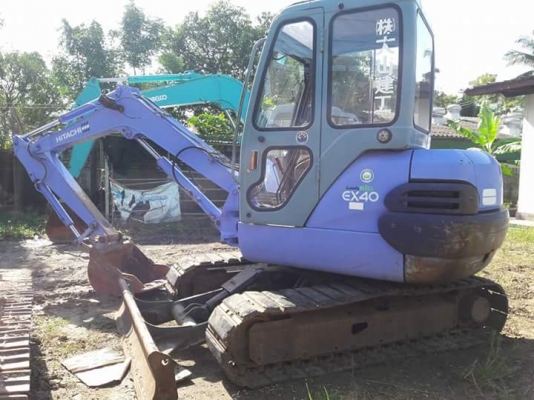 มาใหม่จ้า..HITACHI EX40-2  เก่านอกแท้  สภาพสวยเดิมๆๆ เครื่องปั๊มดี พร้อมใช้  โทร 089-3818694  ดวงนภา