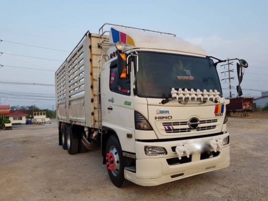รถฮีโน่ 10 ล้อ ไม่ดั้ม ( รั้ว ) FM1J 260 แรงม้า. ปี 48. สนใจติดต่อ 081 - 6079515 รถฮีโน่ 10 ล้อ ไม่ดั้ม ( รั้ว ) FM1J 260 แรงม้า. ปี 48. สนใจติดต่อ 081 - 6079515