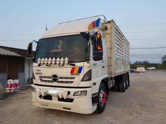 รถฮีโน่ 10 ล้อ ไม่ดั้ม ( รั้ว ) FM1J 260 แรงม้า. ปี 48. สนใจติดต่อ 081 - 6079515 รถฮีโน่ 10 ล้อ ไม่ดั้ม ( รั้ว ) FM1J 260 แรงม้า. ปี 48. สนใจติดต่อ 081 - 6079515