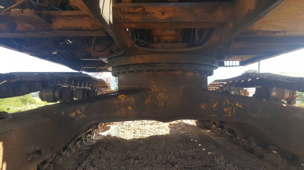 ขาย แบคโฮ KOMATSU PC200-3 คอนโทรลสั้น เอกสารเล่มทะเบียนครบ เครื่องดี ปั้มดี ช่วงล่างเต็ม