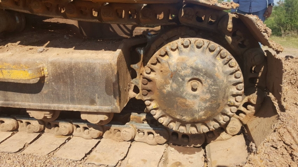 ขาย แบคโฮ KOMATSU PC200-3 คอนโทรลสั้น เอกสารเล่มทะเบียนครบ เครื่องดี ปั้มดี ช่วงล่างเต็ม