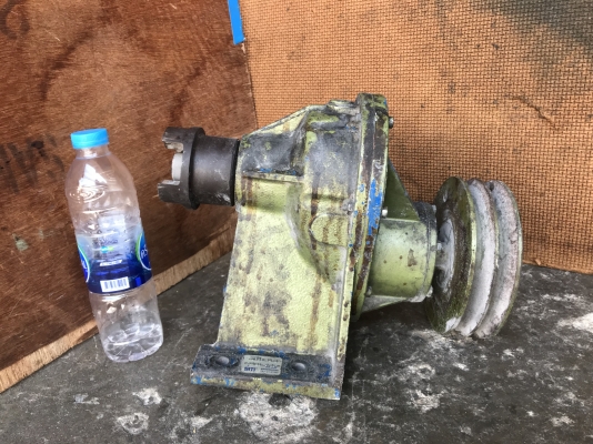 ขายหัวเกียร์ทดรอบ SITI made in Italy อัตราทด 1:3.26 สภาพดี หมุนนิ่ม พร้อมใช้งาน