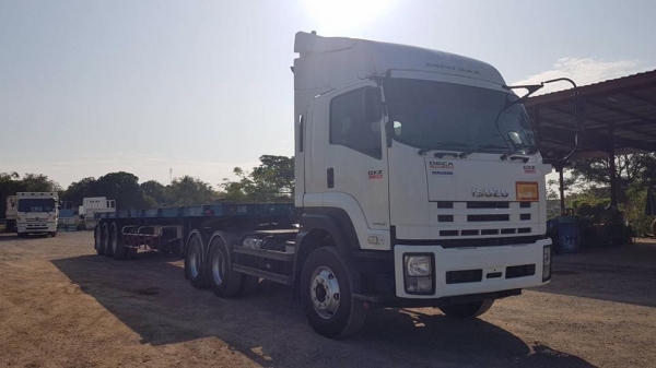 Isuzu 360 แรง ปี 56 พร้อมหางสามเพลาอู่พนัส ปี 58 พร้อมใช้งาน Isuzu 360 แรง ปี 56 พร้อมหางสามเพลาอู่พนัส ปี 58 พร้อมใช้งาน