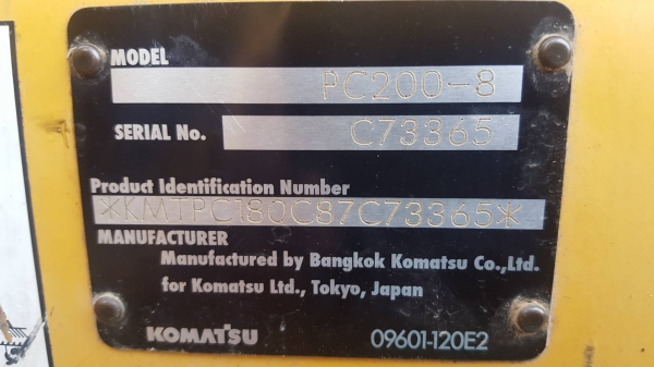 รถแบคโฮ KOMATSU PC 200-8 มีเล่มทะเบียนพร้อม จดทะเบียนปี 2559 รถแบคโฮ KOMATSU PC 200-8 มีเล่มทะเบียนพร้อม จดทะเบียนปี 2559