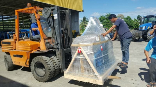 ขายกระจกนำเข้ารถแทรกเตอร์ Ford / New Holland 6640 7740 7840 TS90 TS100 TS115