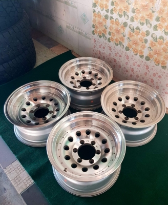 ขายล้อหยดน้ำ ขอบ 16 กว้าง 8" ออฟลบ 28 สวยๆ