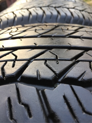 ยาง Dunlop 255 70 16 ปลายปี16 ดอกเต็ม ไม่มีปะ เนื้อนิ่มๆ ใช้ยาว ราคาไม่แพง ยาง Dunlop 255 70 16 ปลายปี16 ดอกเต็ม ไม่มีปะ เนื้อนิ่มๆ ใช้ยาว ราคาไม่แพง