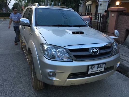 ยาง Dunlop 255 70 16 ปลายปี16 ดอกเต็ม ไม่มีปะ เนื้อนิ่มๆ ใช้ยาว ราคาไม่แพง ยาง Dunlop 255 70 16 ปลายปี16 ดอกเต็ม ไม่มีปะ เนื้อนิ่มๆ ใช้ยาว ราคาไม่แพง