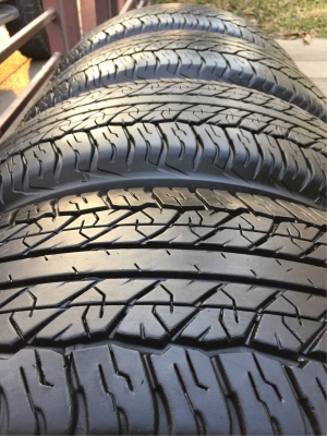 ยาง Dunlop 255 70 16 ปลายปี16 ดอกเต็ม ไม่มีปะ เนื้อนิ่มๆ ใช้ยาว ราคาไม่แพง ยาง Dunlop 255 70 16 ปลายปี16 ดอกเต็ม ไม่มีปะ เนื้อนิ่มๆ ใช้ยาว ราคาไม่แพง