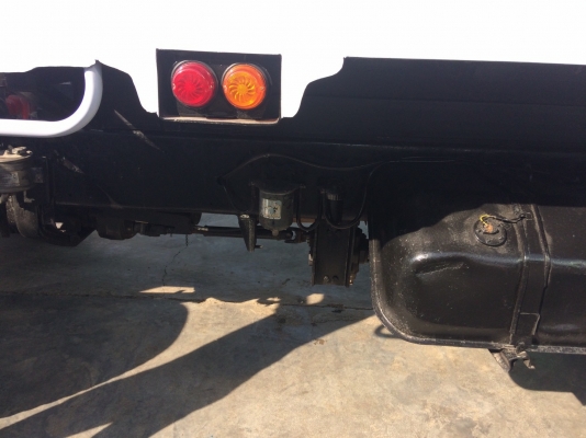 Hino 3H เครื่อง 195 แรง 2 เพลา ปี 36 กะบะเนียมดั้มพ์ ทะเบียนพร้อม