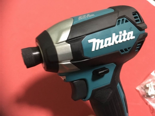 Makita ชุดสว่าน ไขควง เลื่อย Brushless