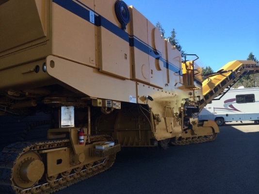 รถกัดถนน CMI รถกัดถนน CMI