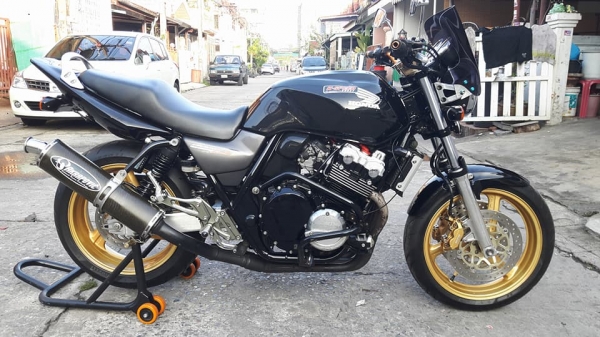 ขาย cb 400 vtec 3 ปี 2005 ทะเบียนแท้โอนขนส่ง