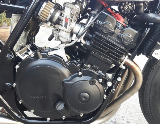 ขาย cb 400ปี 1994  ทะเบียนแท้ แต่งคาเฟ่