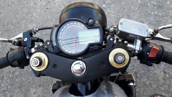 ขาย cb 400ปี 1994  ทะเบียนแท้ แต่งคาเฟ่