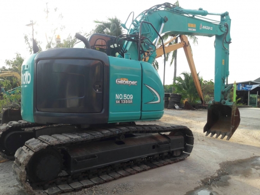 ขายจ้า..KOBELCO SK135SR -2  YY05  ปี 2008  เก่านอกแท้  มีลายแย๊ก   4,XXX  ชั่วโมง  สภาพสวยมากๆๆ  พร้อมใช้  โทร 089-3818694  ดวงนภา