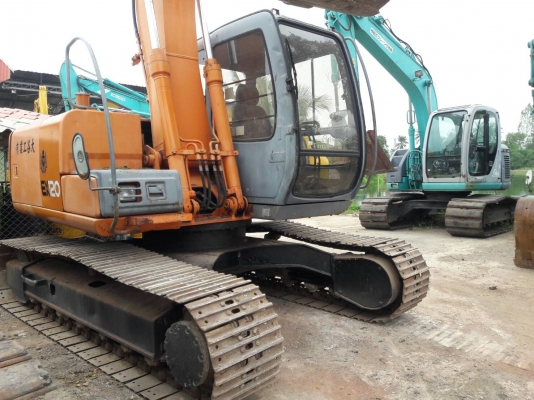 ขายHITACHI EX120-5 เก่านอกแท้ เดิมๆๆ  มีลายแย๊ก  4,XXX  ชั่วโมง สภาพสวย พร้อมใช้  โทร 089-3818694 ดวงนภา