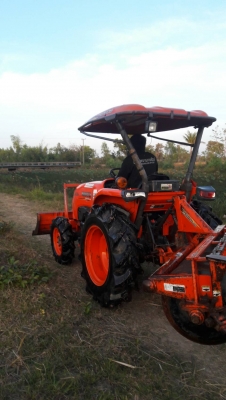 รถไถนานั่งขับ 3608 SP ปี 54 อาวุธครบมือพร้อมเล่มทะเบียนดูรถได้ที่ศรีสะเกษ