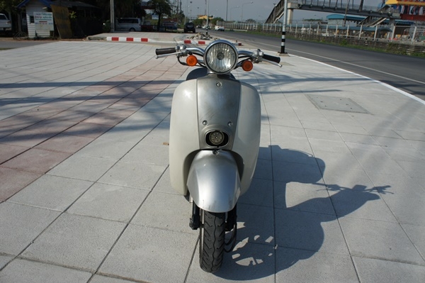 ขาย Honda Giorno Crea 50cc.สี่จังหวะ พร้อมใช้งาน 12000 บ