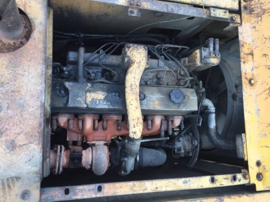 ขาย 495,000 KOMATSU pc 200-5 มีระบบใส่หัวไวโบ ไฟฟ้าตัด เครื่องดี ปั้มแรง เอวแน่น เอกสารซื้อขาย รถอยู่ ชลบุรี 090-772-3710 090-772-3708