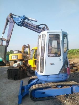 ส่งไปจ.ตากเรียบร้อยแล้ว รถแบคโฮ KOMATSU PC28UU รถเก่านอกนำเข้า ยังไม่เคยใช้งานในไทย เครื่องดี ปั๊มดี เอวแน่น ไฟฟ้าครบ ระบบสมบูรณ์ พร้อมใช้งาน มีเอกสารใบอินวอยซ์