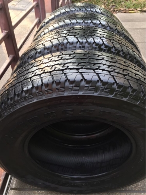 ยาง Bridgestone 245 70 16 สิ้นปี16 ดอกเต็ม เนื้อนิ่มๆ ใช้ยาว ราคาไม่แพง