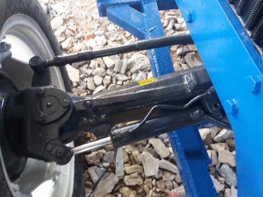 ขาย6640(4&times;4)คานนิวฮอแลนปี96มีเล่มครบพร้อมโอน