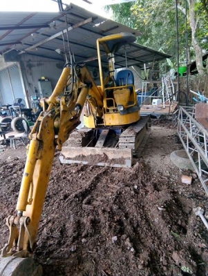 ขายครับแบคโฮ KOMATSU pc12UU-2 ขายครับแบคโฮ KOMATSU pc12UU-2