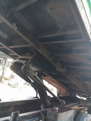 ขายดั้มเพลาเดียว 260แรง คัชชีสวย เครื่องดี