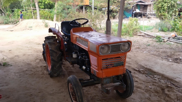 L220 เพลาเดียว ไม่มีดันหน้า ไม่มีอุปกรณ์ เฉพราะ ตัวรถ ราคา49,000 บาท L220 เพลาเดียว ไม่มีดันหน้า ไม่มีอุปกรณ์ เฉพราะ ตัวรถ ราคา49,000 บาท