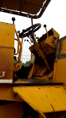 ขายรถตักล้อยางครับ JH63 เอวอ่อน สภาพสวย พร้อมใช้งานครับ