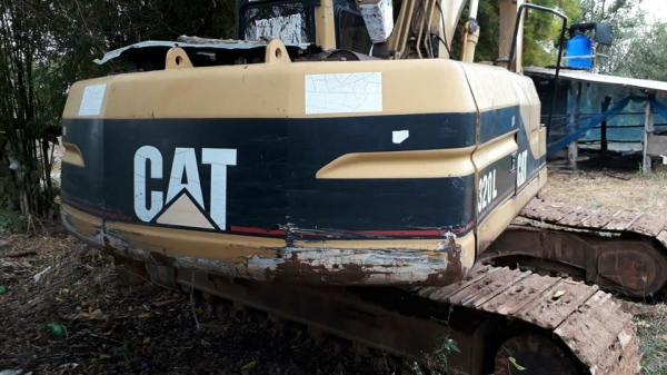 ขายรถขุดแบ็คโคCAT320 เล่มทะเบียนไฟฟ้ามี บูมสวยใช้งานปกติ