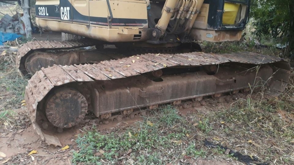 ขายรถขุดแบ็คโคCAT320 เล่มทะเบียนไฟฟ้ามี บูมสวยใช้งานปกติ