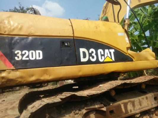 ขาย 950,000 CAT 320 D กระบอกเหลืง รุ่นแรก เล่มทะเบียน เครื่องปั้มดี ไฟฟ้าครบ เอวขยับ ช่วงล่างดี ต้อง