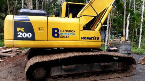 ขายดาวน์ 600,000 KOMATSU pc 200-8 ทำงาน 2,900 ชม.ดาวน์ 600,000 ผ่อน 98,000×30 งวด พร้อมเปลี่ยน ขายดาวน์ 600,000 KOMATSU pc 200-8 ทำงาน 2,900 ชม.ดาวน์ 600,000 ผ่อน 98,000×30 งวด พร้อมเปลี่ยน