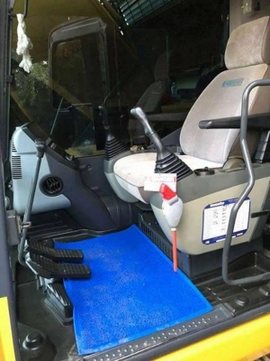 ขาย 2,150,000 KOMATSU pc 200-8 MO 7,400 ชม. เครื่องดี ปั้มแรง เอวแน่น ช่วงล่างแน่น รถสวยเหมือนใหม่ เอกสารพร้อมโอน รถอยู่ อ่างทอง 090-772-3710 090-772-3708