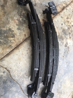 ขายแหนบหน้าและแหนบหลังของแท้6ล้อIsuzu nk ชุด 7,000สนใจติดต่อครับ 063-190-3017 ขายแหนบหน้าและแหนบหลังของแท้6ล้อIsuzu nk ชุด 7,000สนใจติดต่อครับ 063-190-3017