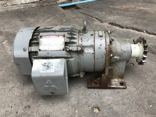 ขายมอเตอร์เกียร์ Cycro drive Sumitomo มอเตอร์ Mitsubishi 2HP. 380V อัตราทด 1:11 สภาพดีเดิมๆ หมุนนิ่ม พร้อมใช้งาน