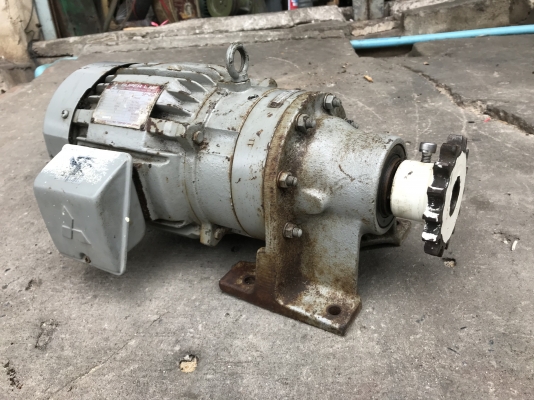 ขายมอเตอร์เกียร์ Cycro drive Sumitomo มอเตอร์ Mitsubishi 2HP. 380V อัตราทด 1:11 สภาพดีเดิมๆ หมุนนิ่ม พร้อมใช้งาน