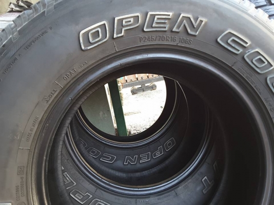TOYO AT 245-70-16 ปี14 สวยๆ 1ชุด Made in Japan. TOYO AT 245-70-16 ปี14 สวยๆ 1ชุด Made in Japan.