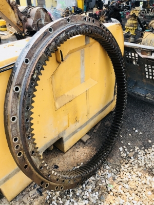 ขายเอว CAT320D สวยๆแน่น แท้ถอดจากรถ ขายเอว CAT320D สวยๆแน่น แท้ถอดจากรถ