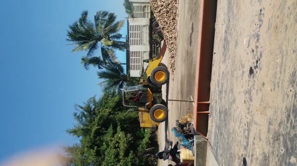 ขายtum L13พร้อมใช้งานสนใจติดต่อ0861391949ขายเอง