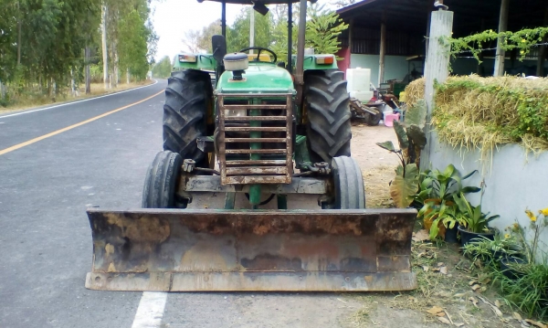 220000บาท จอร์อนเดียร์ 5310 เพลาเดียว ใบดันหน้า ผาน7 มีทะเบียนพร้อมโอน 220000บาท จอร์อนเดียร์ 5310 เพลาเดียว ใบดันหน้า ผาน7 มีทะเบียนพร้อมโอน