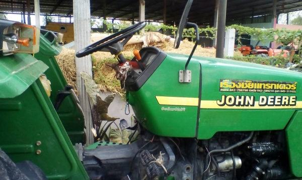 220000บาท จอร์อนเดียร์ 5310 เพลาเดียว ใบดันหน้า ผาน7 มีทะเบียนพร้อมโอน 220000บาท จอร์อนเดียร์ 5310 เพลาเดียว ใบดันหน้า ผาน7 มีทะเบียนพร้อมโอน