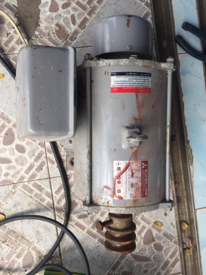 ขายมอเตอร์ MITSUBISHI 3HP 220V มือสอง สวยๆครับ ขายมอเตอร์ MITSUBISHI 3HP 220V มือสอง สวยๆครับ